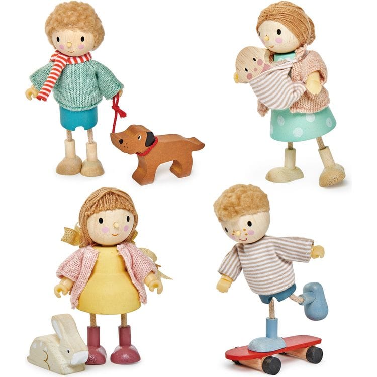 The-Goodwood-Family-Wooden-Dolls-Preschool-24796598108247